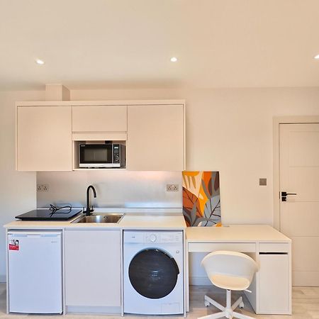 Morden Stratford Studio 1 Hotel Londres Exterior foto